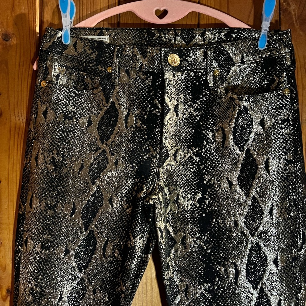 True Religion Jeans Size 29 Style Halle Black & Shiny Metallic Gold Print